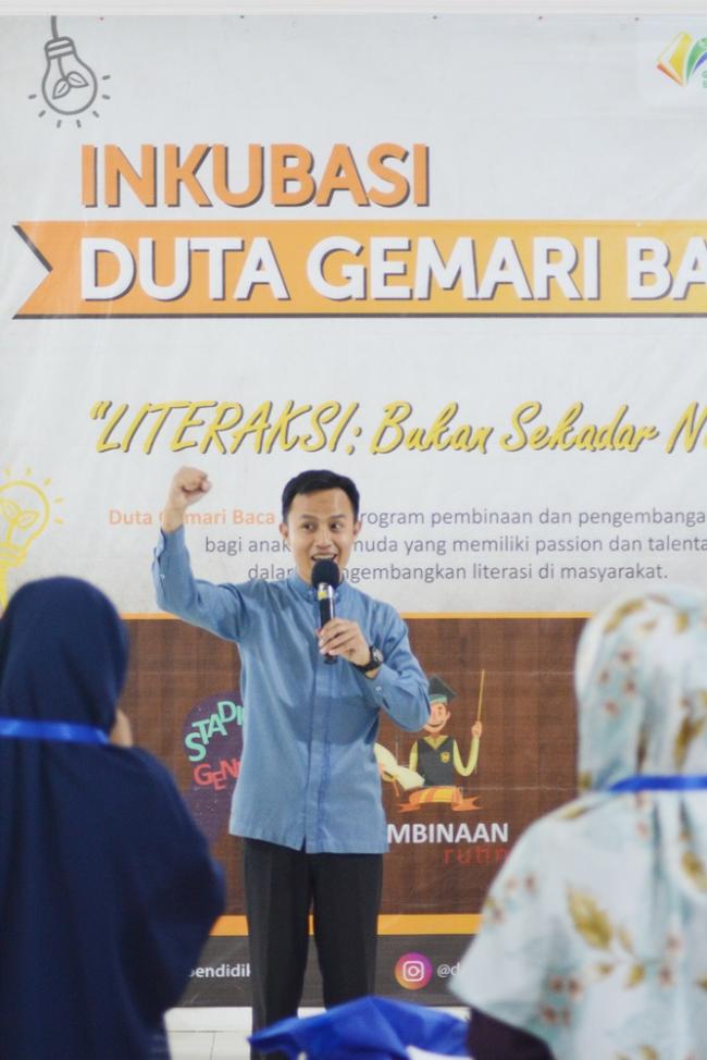 Duta Gemari Baca Ajak Milenial Melek Literasi